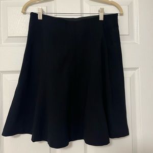 VGUC Size 6 Loft Pull On Black Skirt